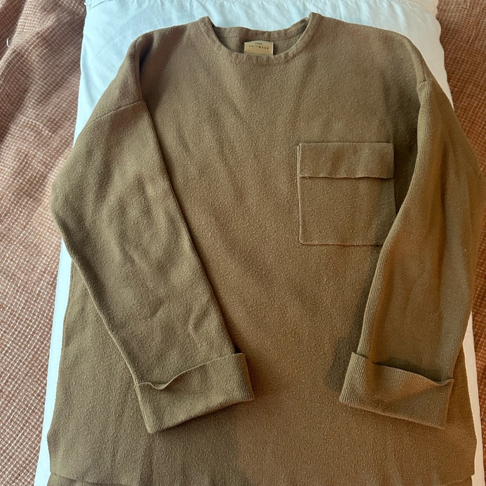Girls Zara sweater